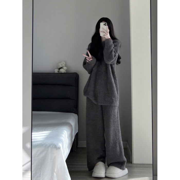 Women's Fashionable Casual Flannel Pajama Set