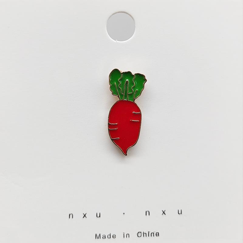Creative And Adorable Brooches In Various Designs Featuring Animals, Flowers, And Fruits