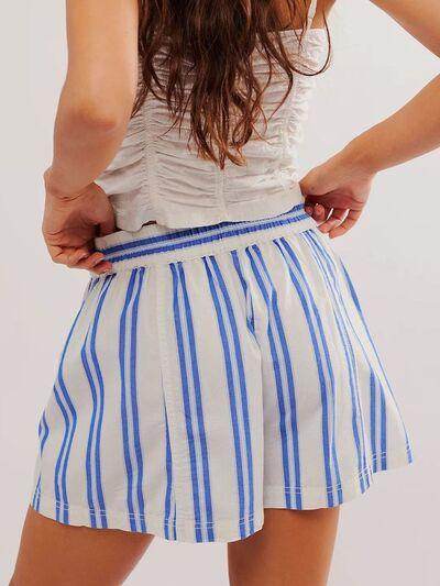 Striped Elastic Waist Shorts with Pockets for Comfort
