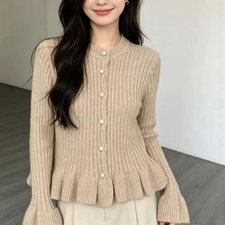 Korean-style Flared-sleeve Ruffled Long-sleeved Knitted Top, Elegant Blouse