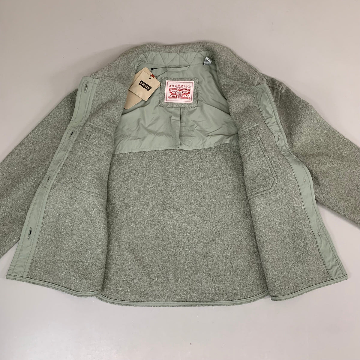 LEVI'S Front Button Cropped Jacket W/ Laydown Collar Women's Medium Tea Green 595450040