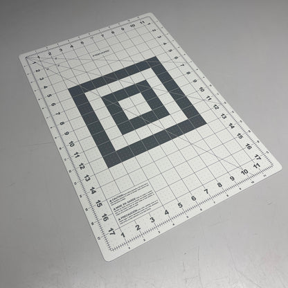 FISKARS (3 PACK) 12 x 18in Double Sided Cutting Mat