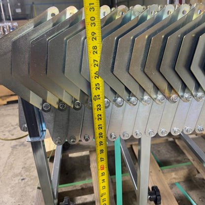 FMH CONVEYORS Flexible Gravity Skate Wheel Conveyor Sz 30” H 0333481