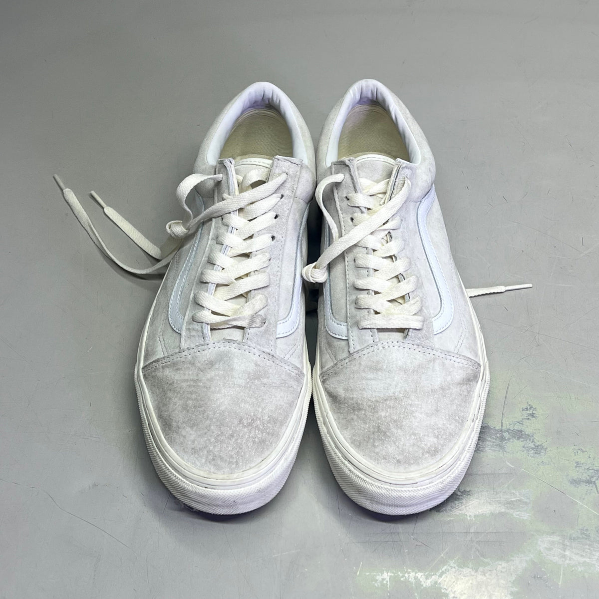 VANS Old Skool Lowpro Suede Sneakers  Men's Sz 11 Off White (Pre-Owned)