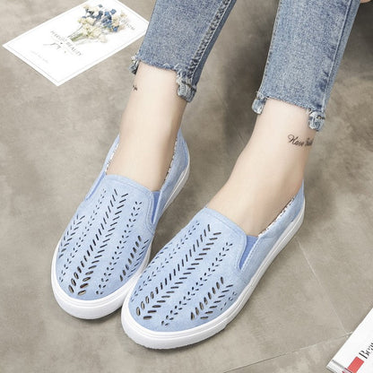 Openwork canvas shoes