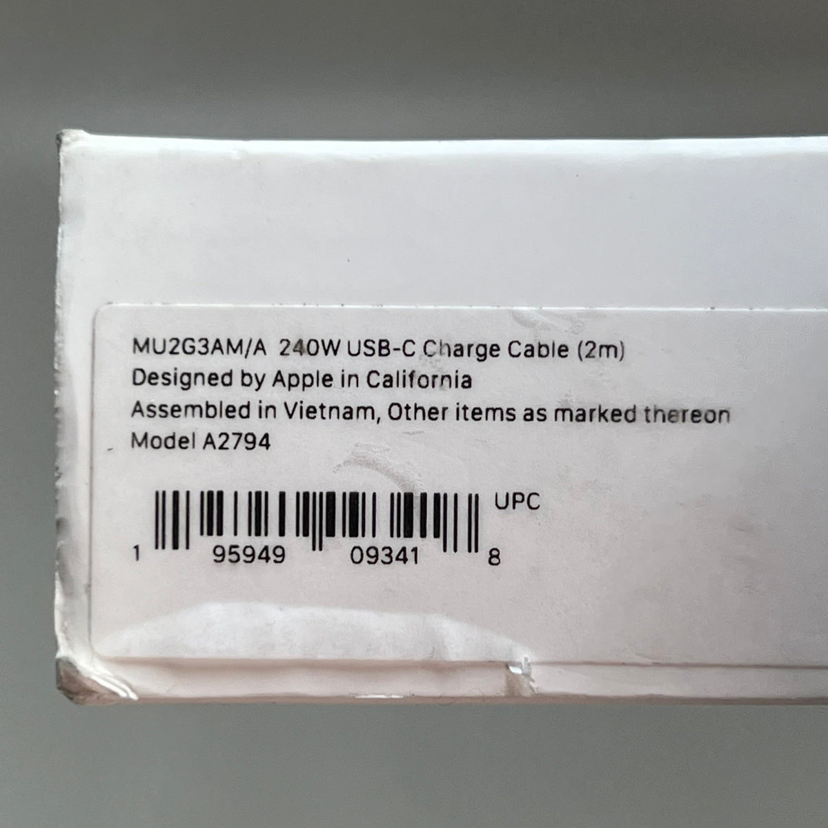 APPLE USB-C Woven Charge Cable 240 Watt (2 M) White MU2G3AM/A (Return)
