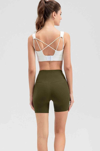 Wide Waistband Slim Fit Sports Shorts for Active Lifestyle