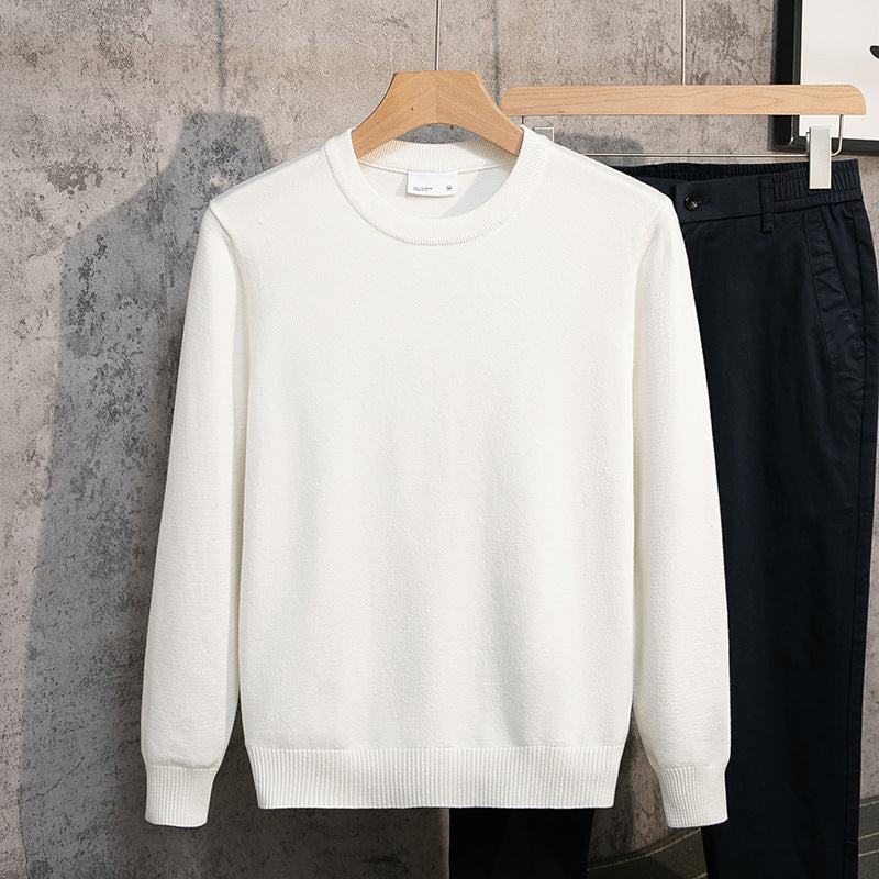 Mens Knitted Pullover With A Crew Neck
