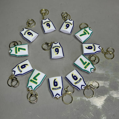 BENZEMA AND RONALDO  (2 Types, 12 Pieces) Soccer Team Jersey Keychains Green/Blue/White