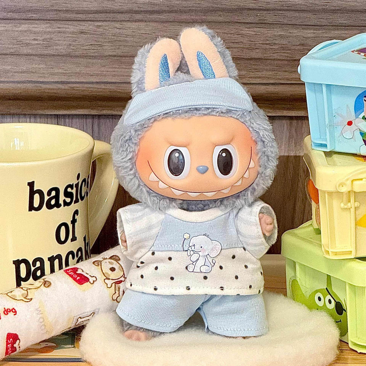 Labubu DIY Party Outfits: Customizing Clothes for Labubu Generation 1 and 2 Blind Box Figures