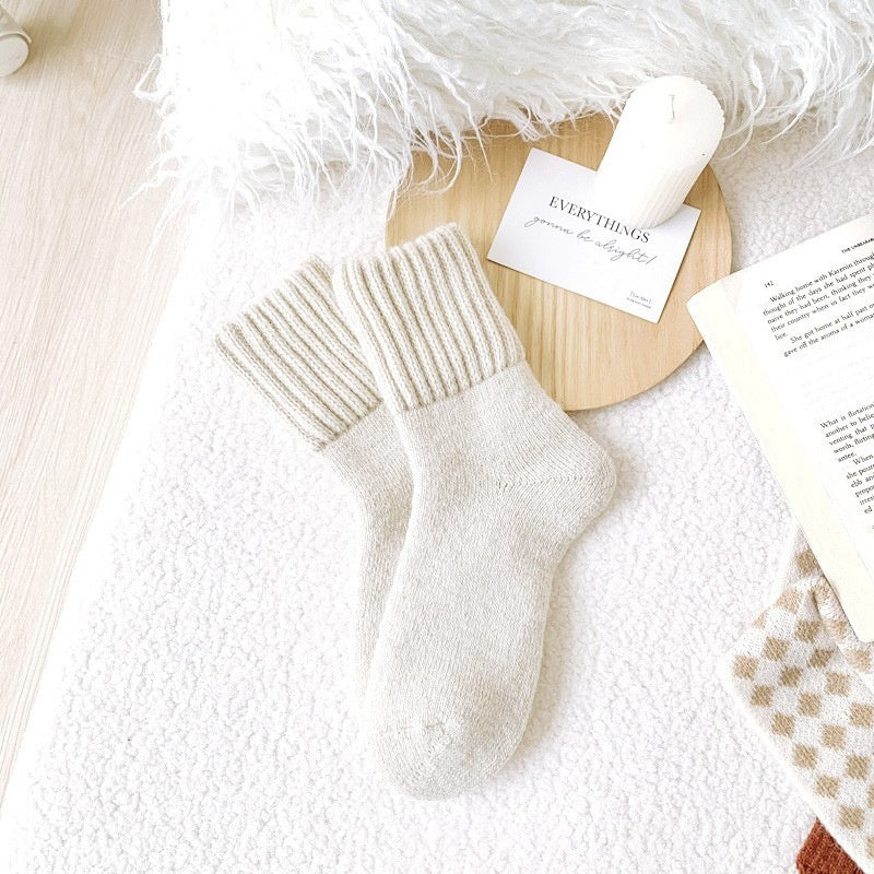 Womens Mid-calf Terry Socks For Fall And Winter