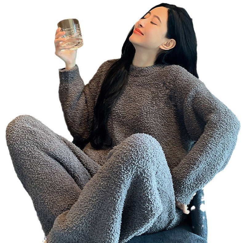Women's Fashionable Casual Flannel Pajama Set