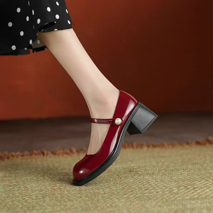 French Style Vintage Mary Jane Small Leather Shoes For Women