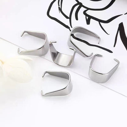 Alloy Oval Buckle Pendant Clip Accessory