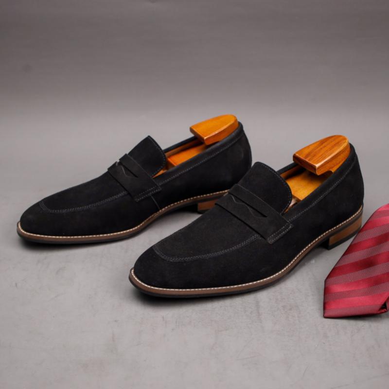 Men's Casual Versatile Solid Color British Loafers