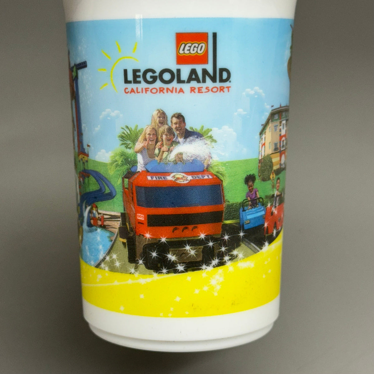 LEGOLAND California Resort (2 PACK) Plastic Cup w/ Lid & Straw 10 oz AUTHENTIC!