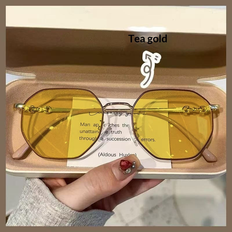Blue Light Blocking Glare Resistant Night Vision Glasses Frame Trendy Plain Face Design