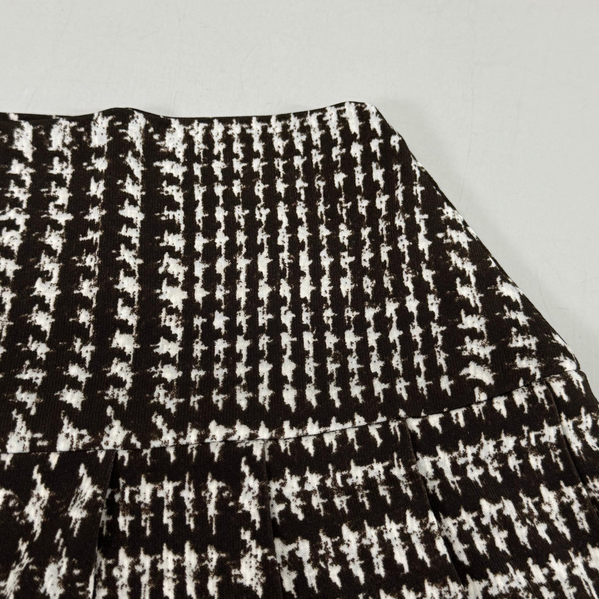 NORMA KAMALI Silky Jersey Pleated Micro Skirt Unlined Womens Sz XS/29 Chocolate
