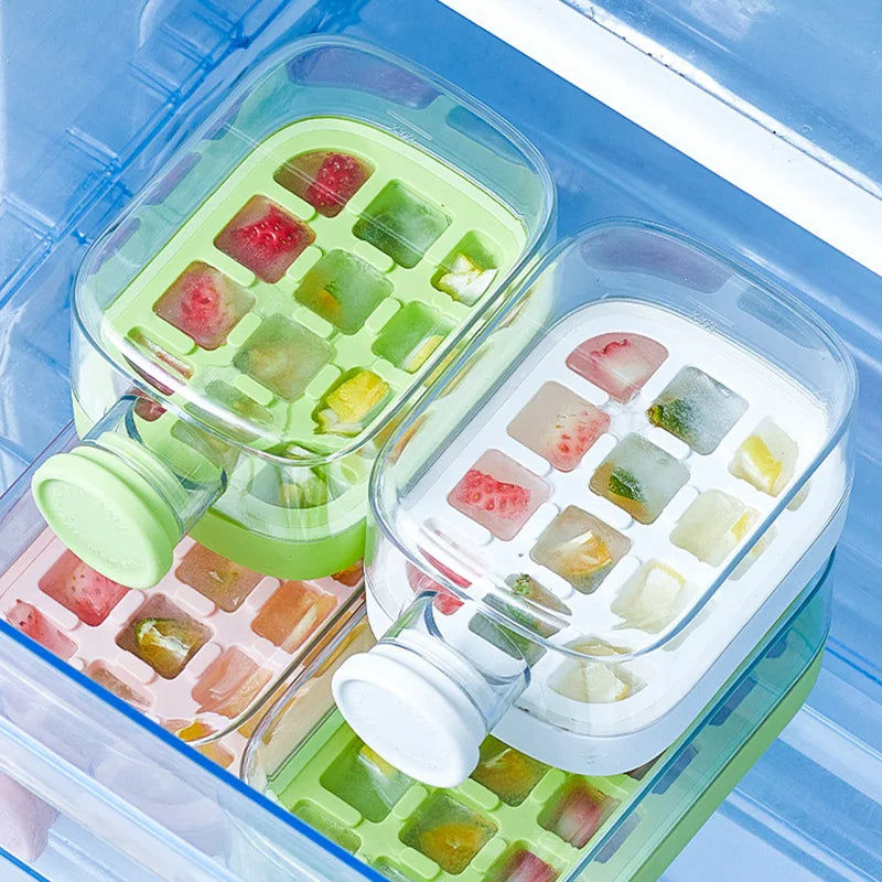 Ice Tray Ice Cube Mold Press Ice Maker With Lid 2-in-1 Ice Cube Bottle Food Grade Ice Making Straw Dual-use Ice Kettle