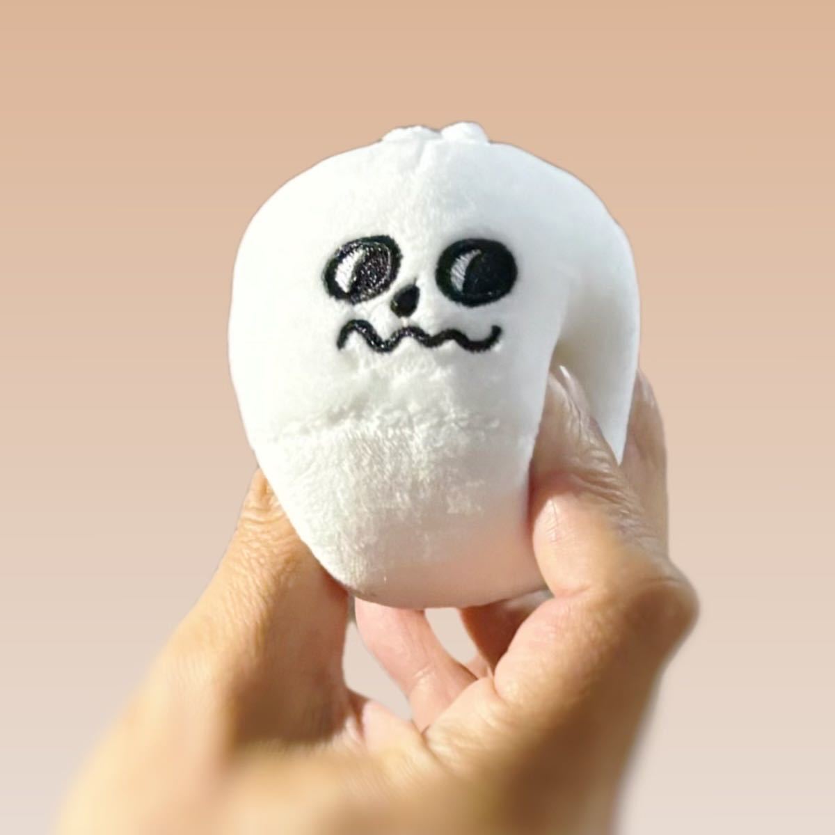 Pet Plush Bun Sound Biting Small Steamed Bun Durable Slow Feeding Hide Food Intelligent Sniffing