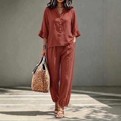 Three-quarter-sleeve Top And Cropped Pants Two-piece Set