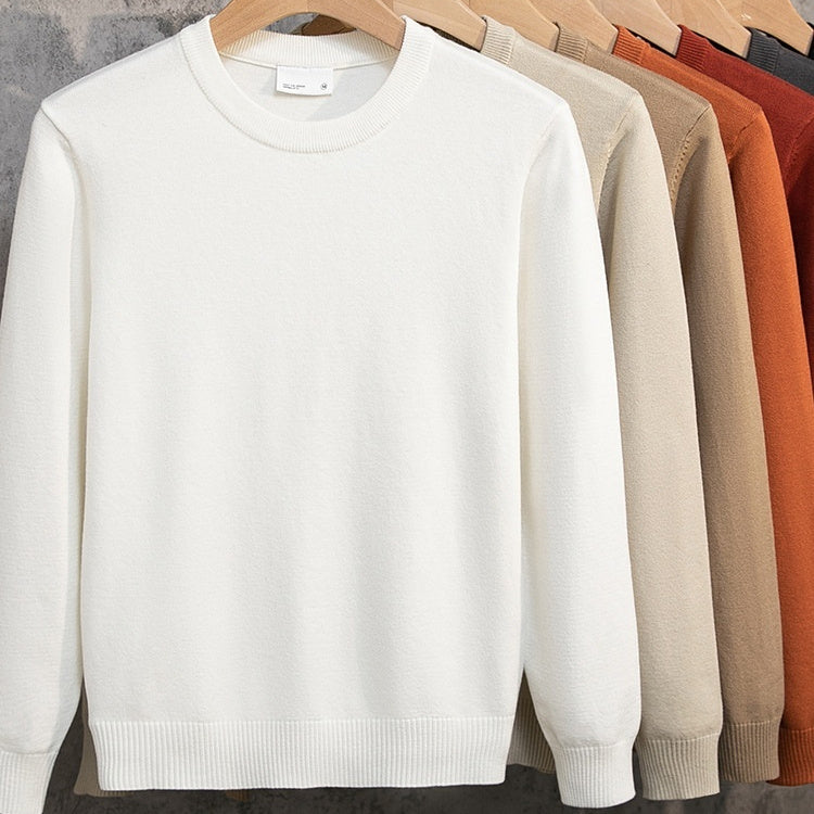 Mens Knitted Pullover With A Crew Neck