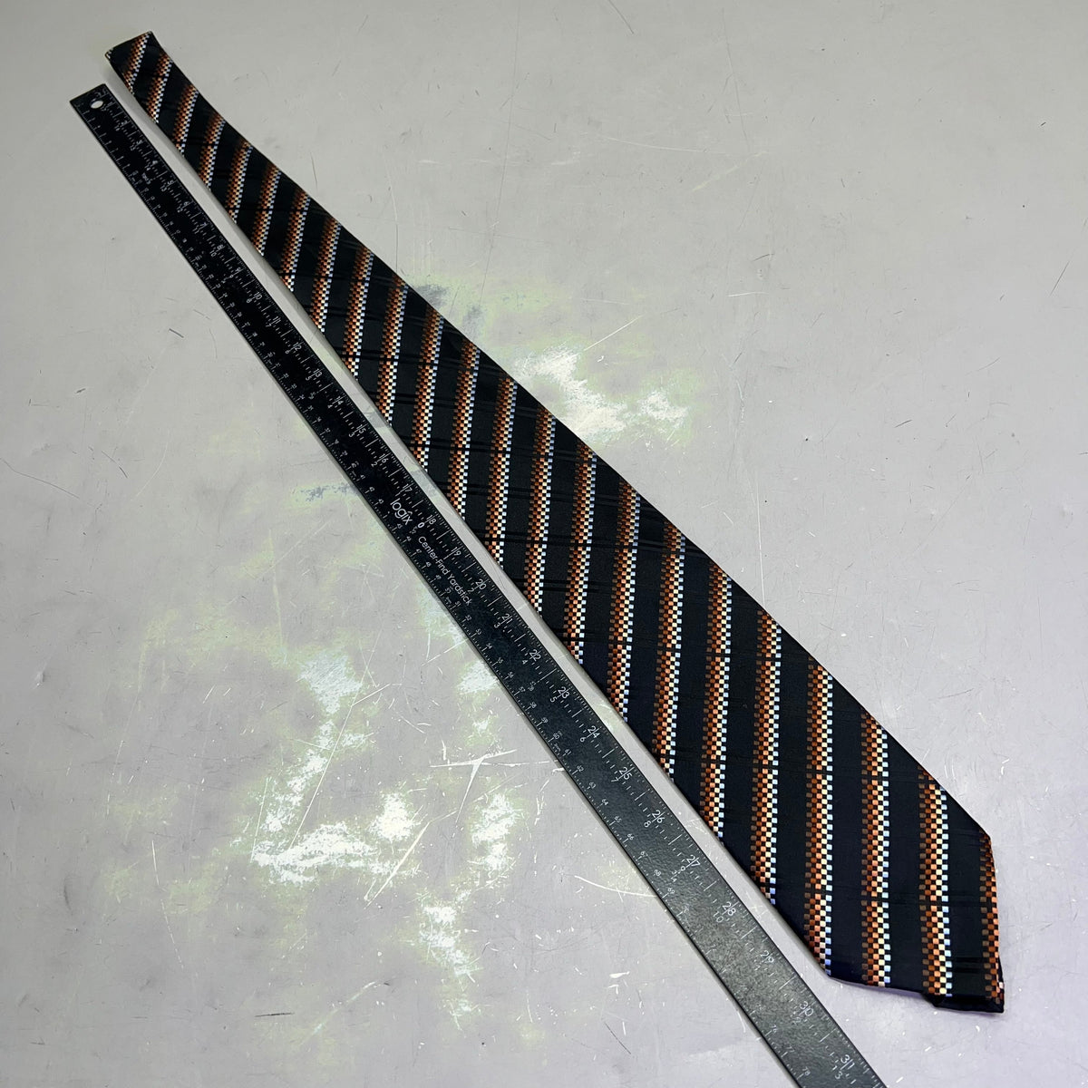 ALEXANDER JULIAN COLOURS Retro Design Tie 64" Black/Multicolor (Pre-Owned)