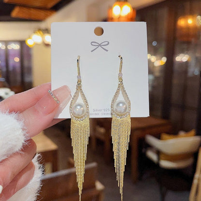 Light Luxury Pearl Earrings