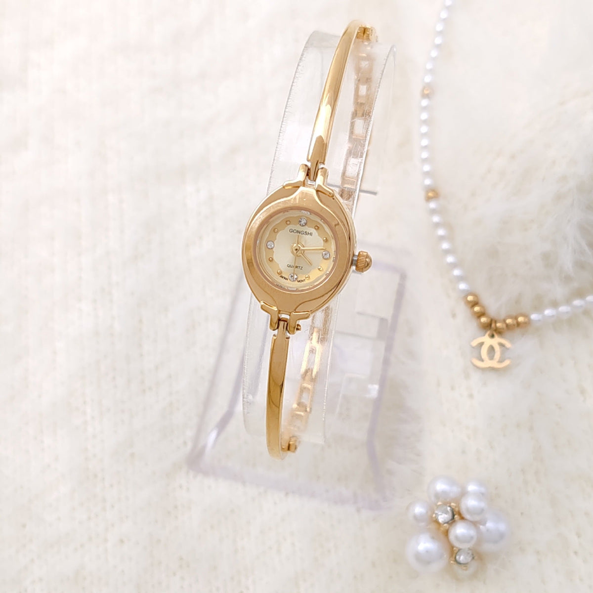 Small Bracelet Women's Watch Simple Good-looking Quartz Watch