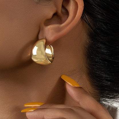 Euro-American Simple Wide C-Shaped Earrings