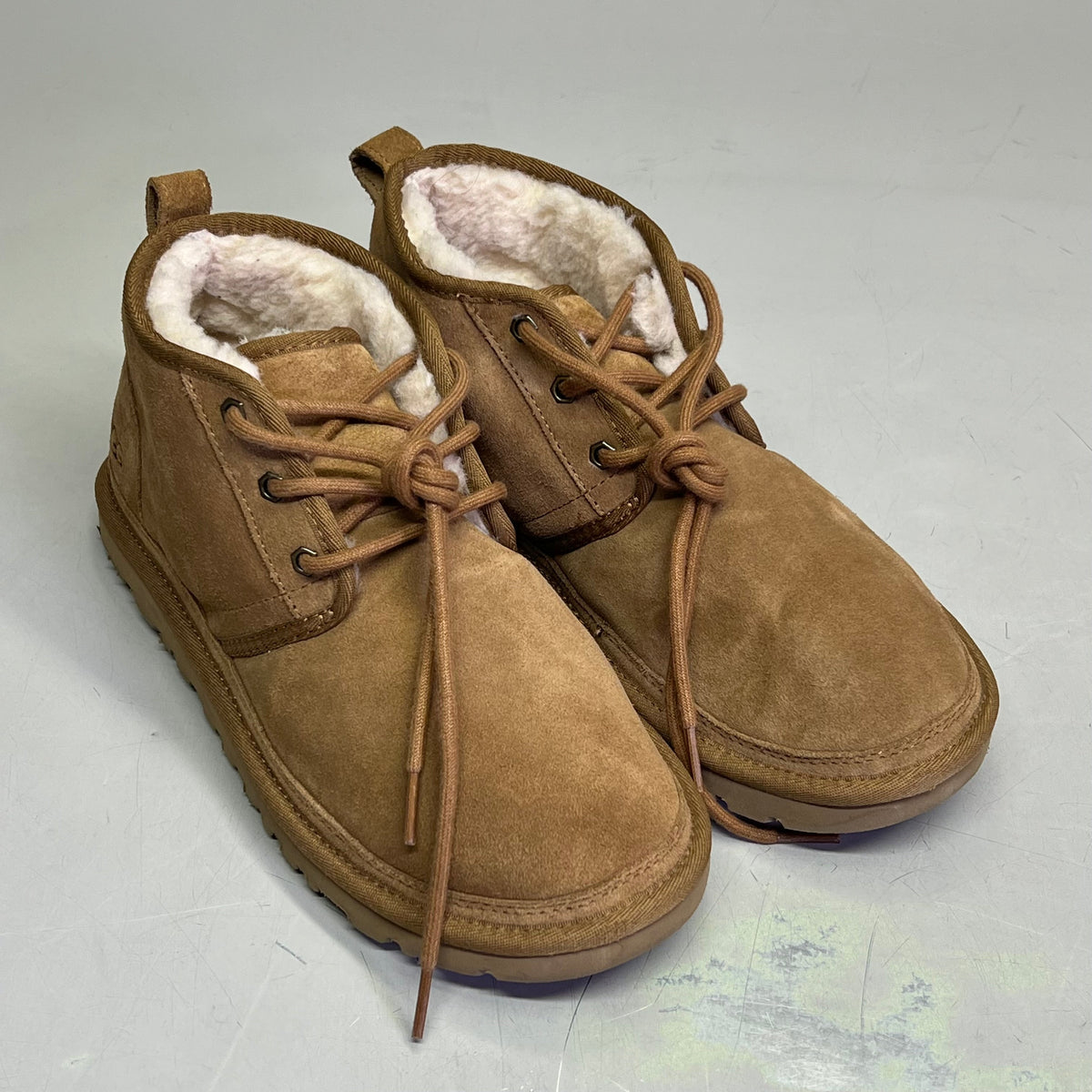 UGG Suede Neumel Ankle Boot 17mm Plush Men's Sz 9 Brown (Pre-Owned)