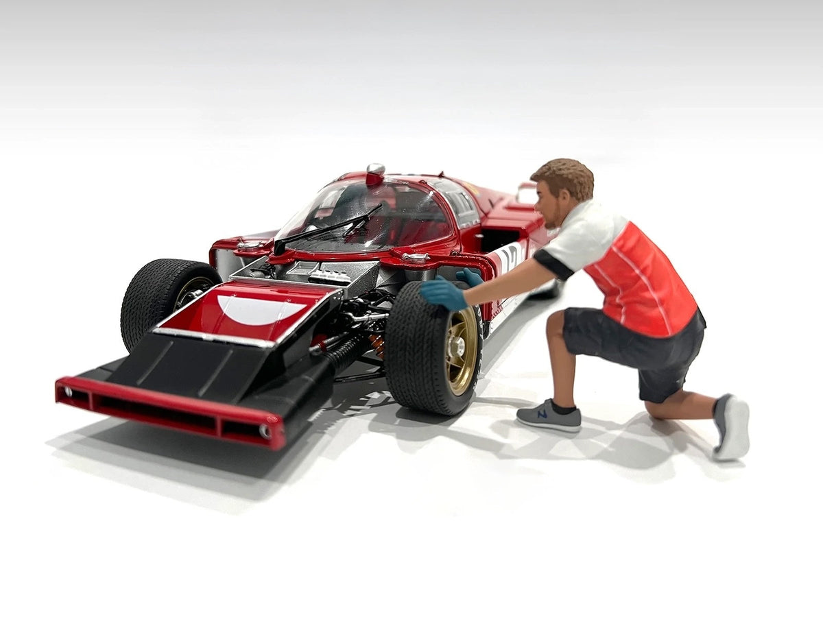 "Race Crew" Figure #1 for 1/18 scale models by American Diorama