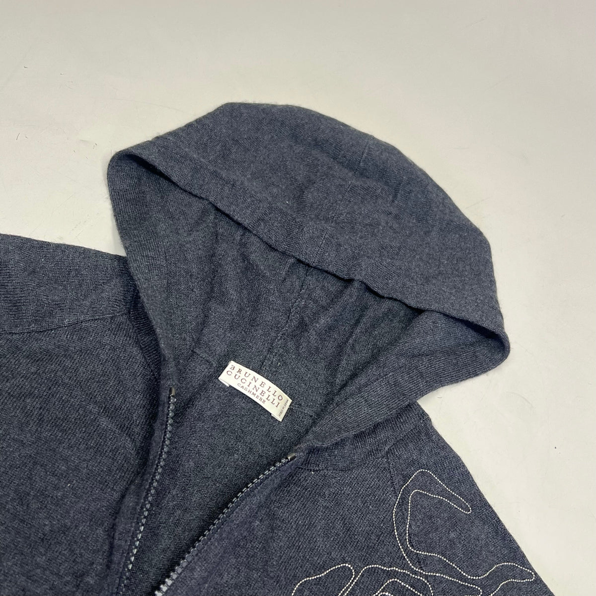 BRUNELLO CUCINELLI Mid Sleeve Cashmere Sweater Flower Detail Women's Sz L Grey