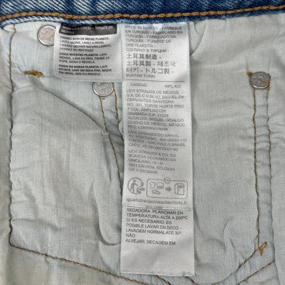 LEVIS 501 Original Fit High Rise Shorts Women's Sz 28 Vague Finish Medium Wash