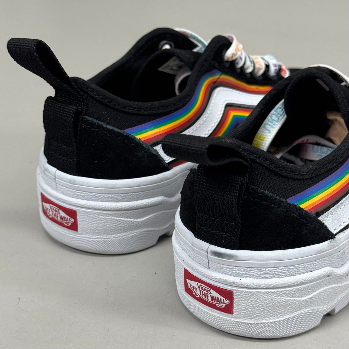 VANS Old Skool Sentry WC Pride Sneaker Women's 5.0 Men's 3.5 Rainbow/Black/White