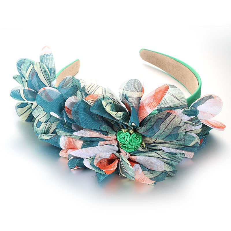 Exaggerated fabric oversized flower and leaf pattern headband