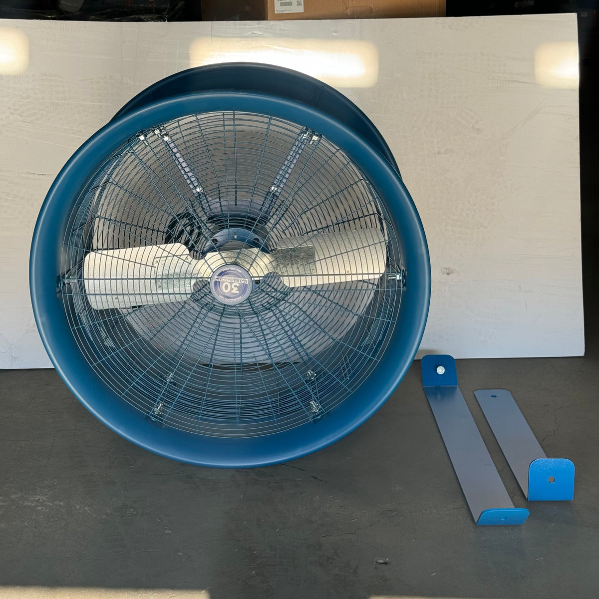 PATTERSON 30" Jet-Stream Fan H30B Blue (Small Scratch)