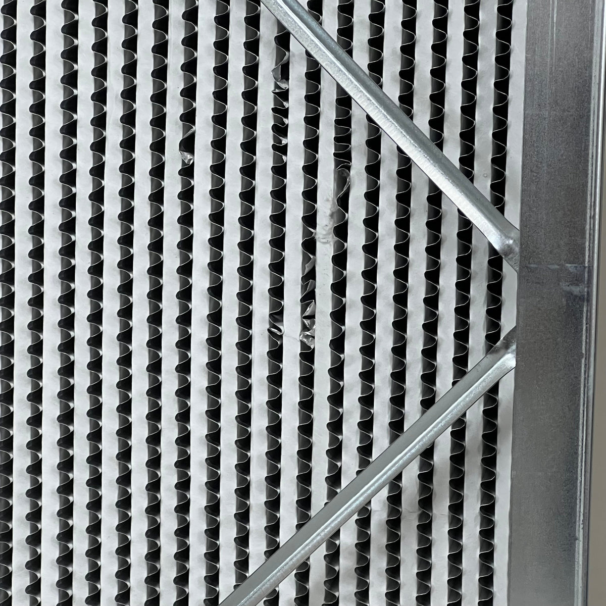 AEROSTAR Cartridge Air Filter W/ Single Header 24"x24"x12" 16290