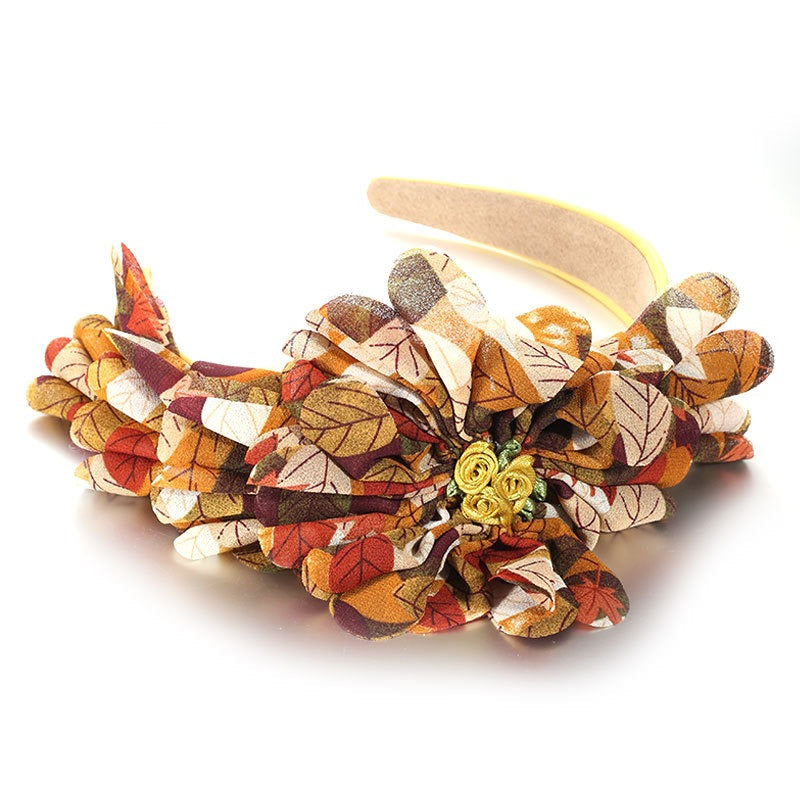 Exaggerated fabric oversized flower and leaf pattern headband