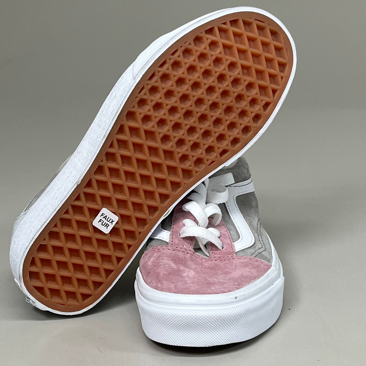 VANS Old Skool Leather & Pig Suede Sherpa Sneakers Womens 5.5 Mens 4.0 Pink Grey