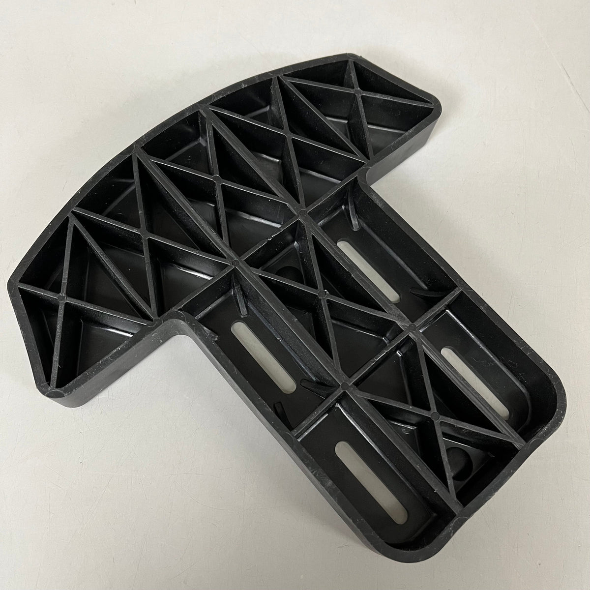 BRUNSWICK Gutter Adapter For Bowling Spare  Black 47-041721-002