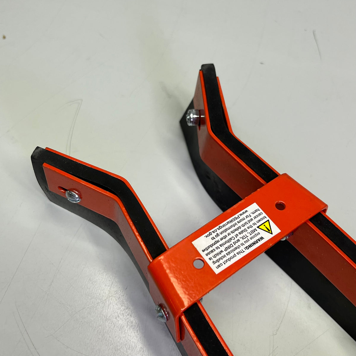 UNIQUE PAVING  Heavy Duty Asphalt Squeegee Head & Wood Handle 10" 10147