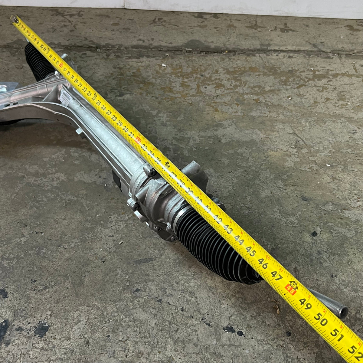 MOPAR Ram Rack And Pinion Gear 68631346AA (AS-IS, This Has a Little Scratches)