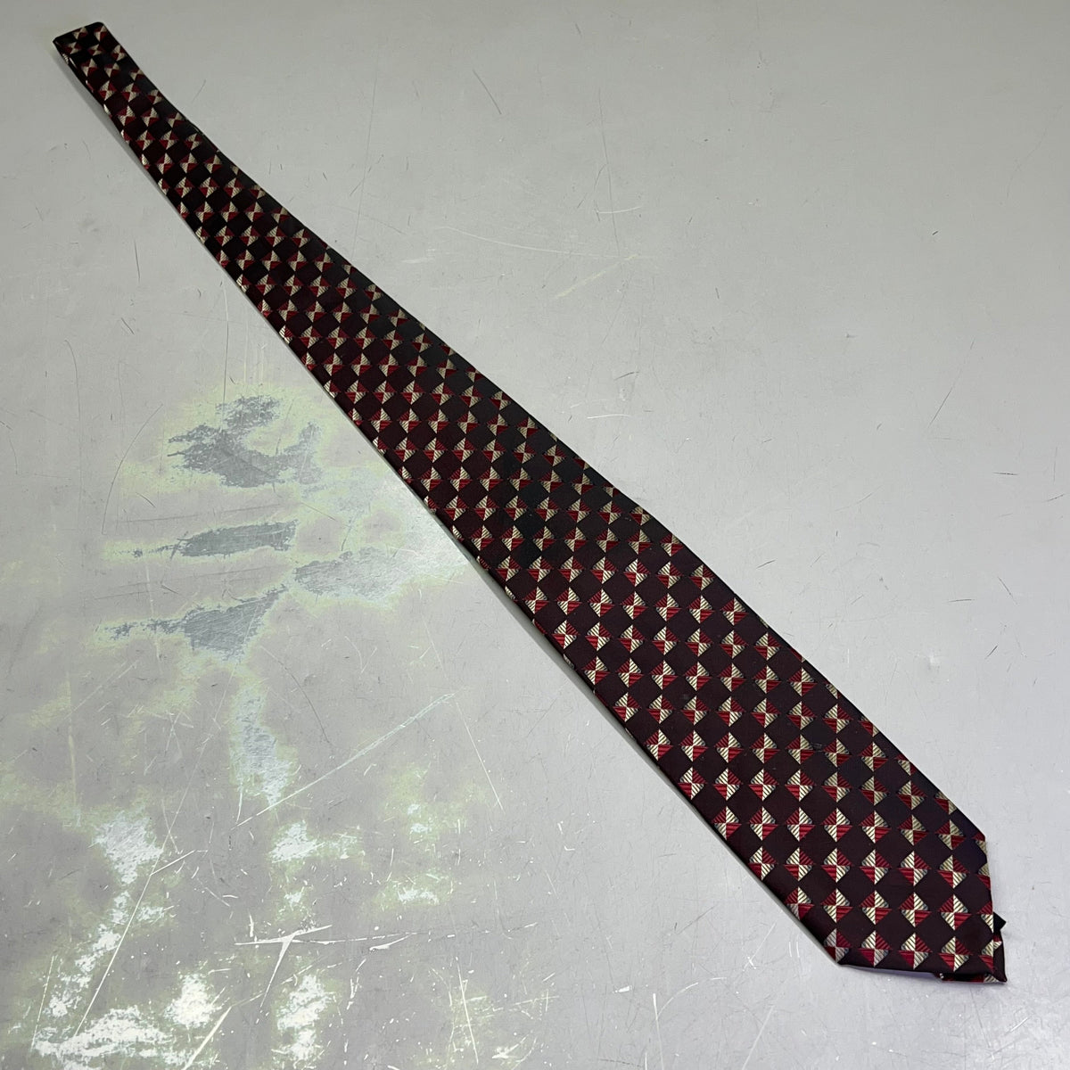 ALEXANDER JULIAN COLOURS Square Pattern Made Tie 64" Maroon/Red/Yellow