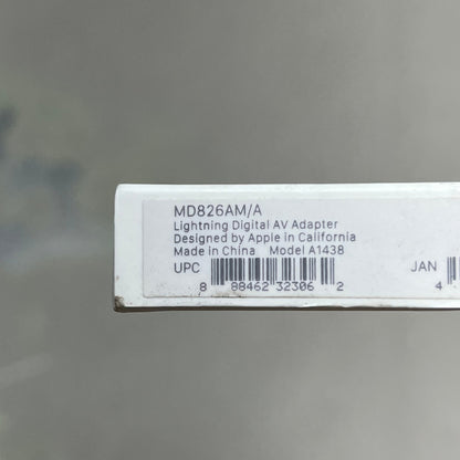 APPLE  Lightning Digital AV Adapter Up To 1080p HD White MD826AM/A (Return)