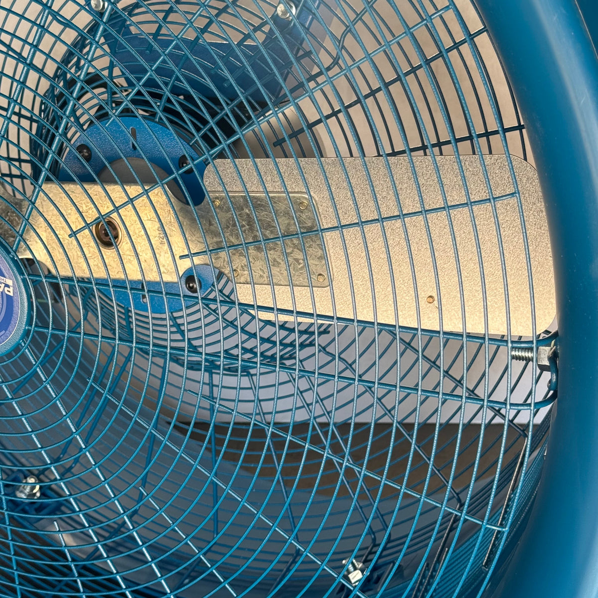 PATTERSON 30" Jet-Stream Fan H30B Blue (Small Scratch)