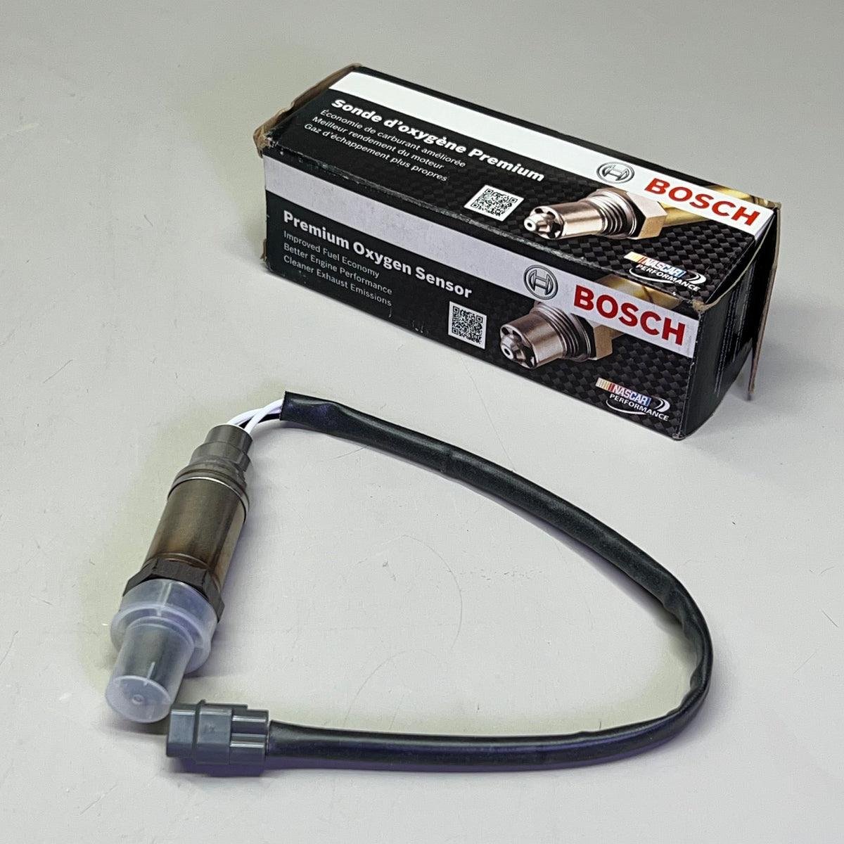 BOSCH Premium OE Quality Oxygen Sensor Flange Mount Stainless Steel 13702