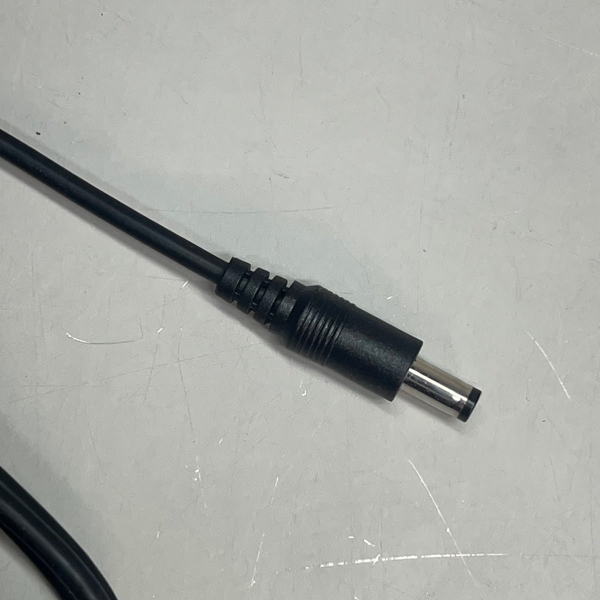 MEAN WELL Desk Top Power Supply AC/DC Switching Adaptor Black GST90A24-P1M