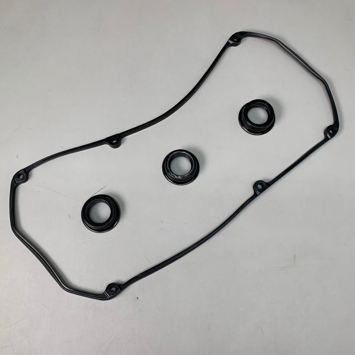 BECK ARNLEY Engine Valve Cover Gasket Set for Chrysler Dodge & Mitsubishi 036-1533
