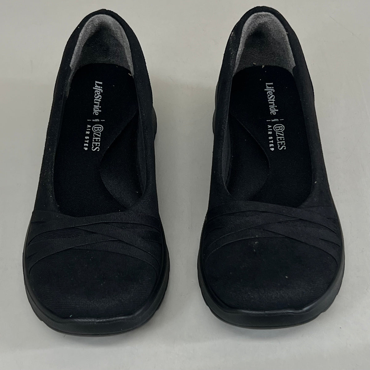LIFESTRIDE Bzees Air Step Ballet Shoes Goody Women's 6 medium Black